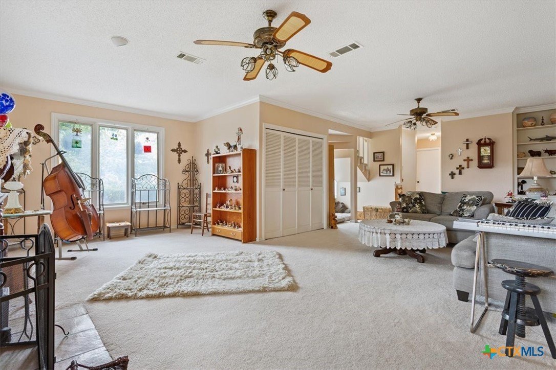 Salado, Texas, 76571, United States, 3 Bedrooms Bedrooms, ,3 BathroomsBathrooms,Residential,For Sale,1976351