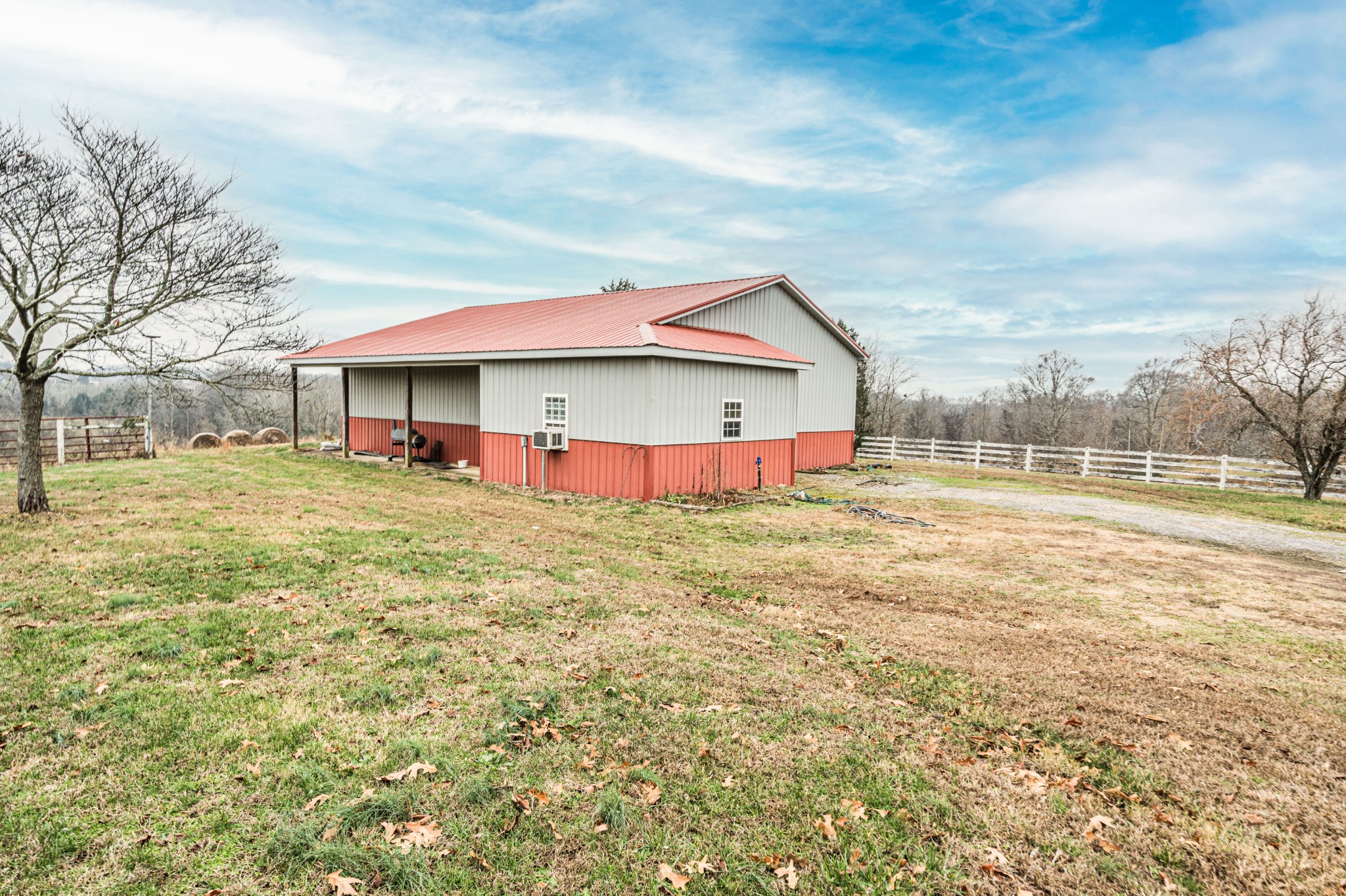 Scottsville, Kentucky, 42164, United States, 4 Bedrooms Bedrooms, ,4 BathroomsBathrooms,Residential,For Sale,2002114
