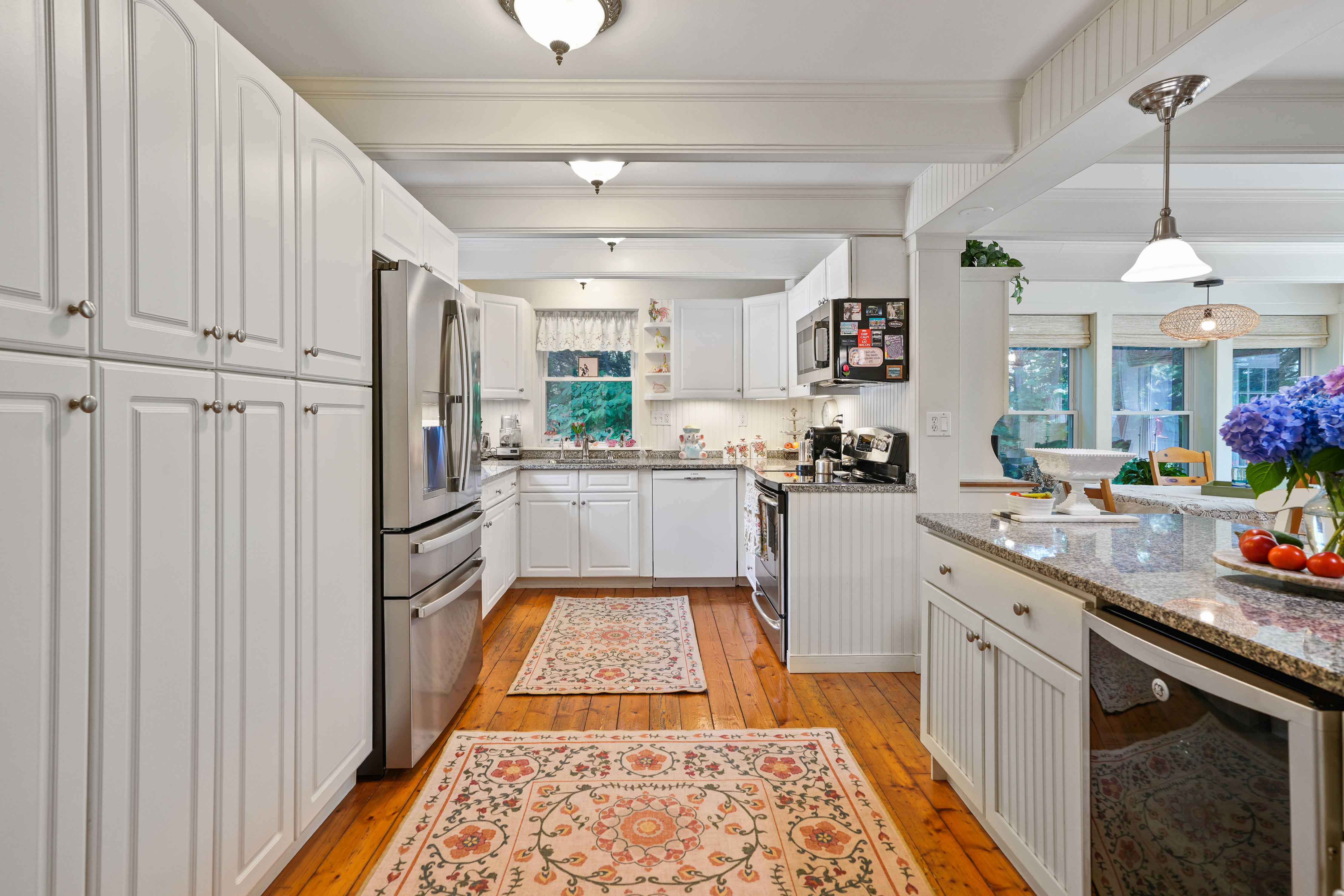  Versatile Edgartown Oasis with Home & Business Potential - 物件實景