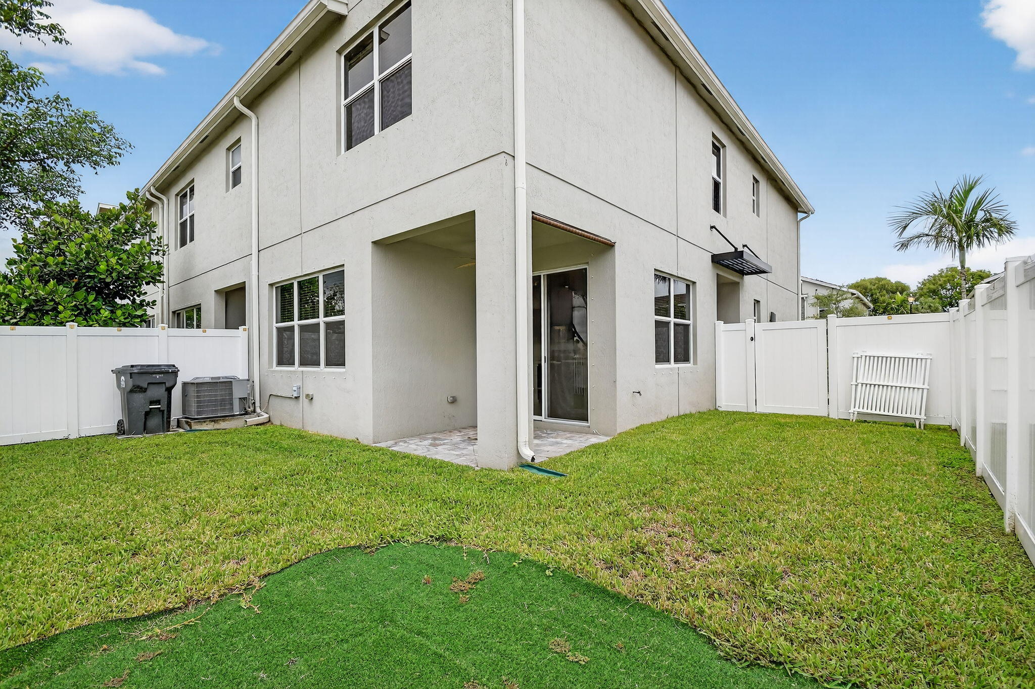 Lake Worth, Florida, 33467, United States, 4 Bedrooms Bedrooms, ,3 BathroomsBathrooms,Residential,For Sale,1819485