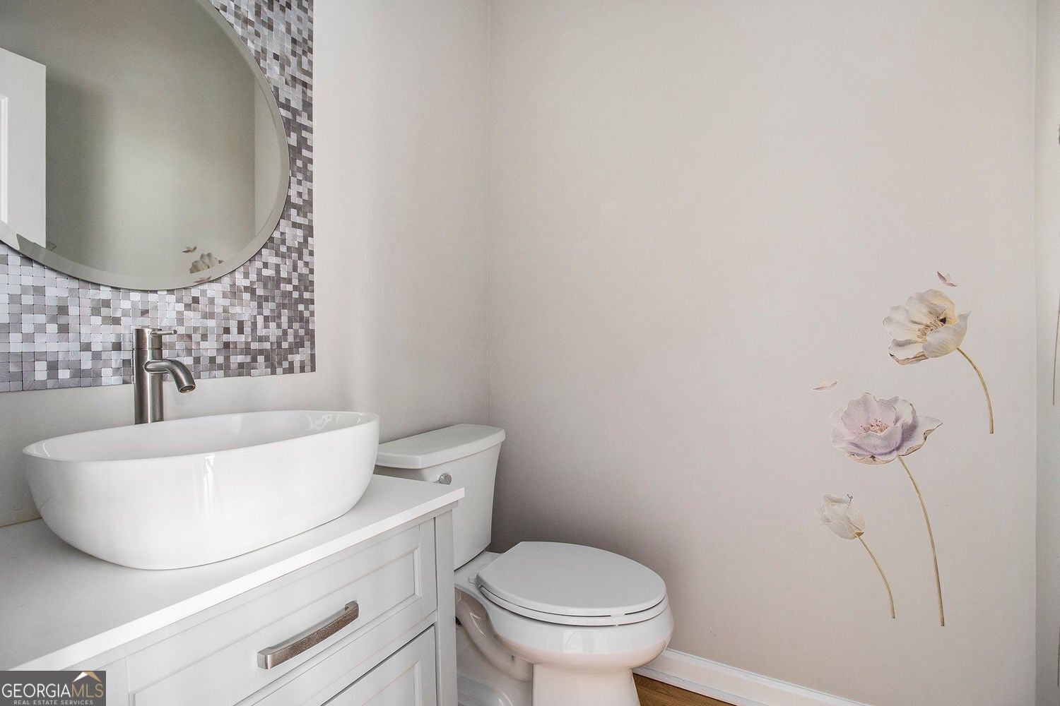 Johns Creek, Georgia, 30005, United States, 7 Bedrooms Bedrooms, ,5 BathroomsBathrooms,Residential,For Sale,1951994