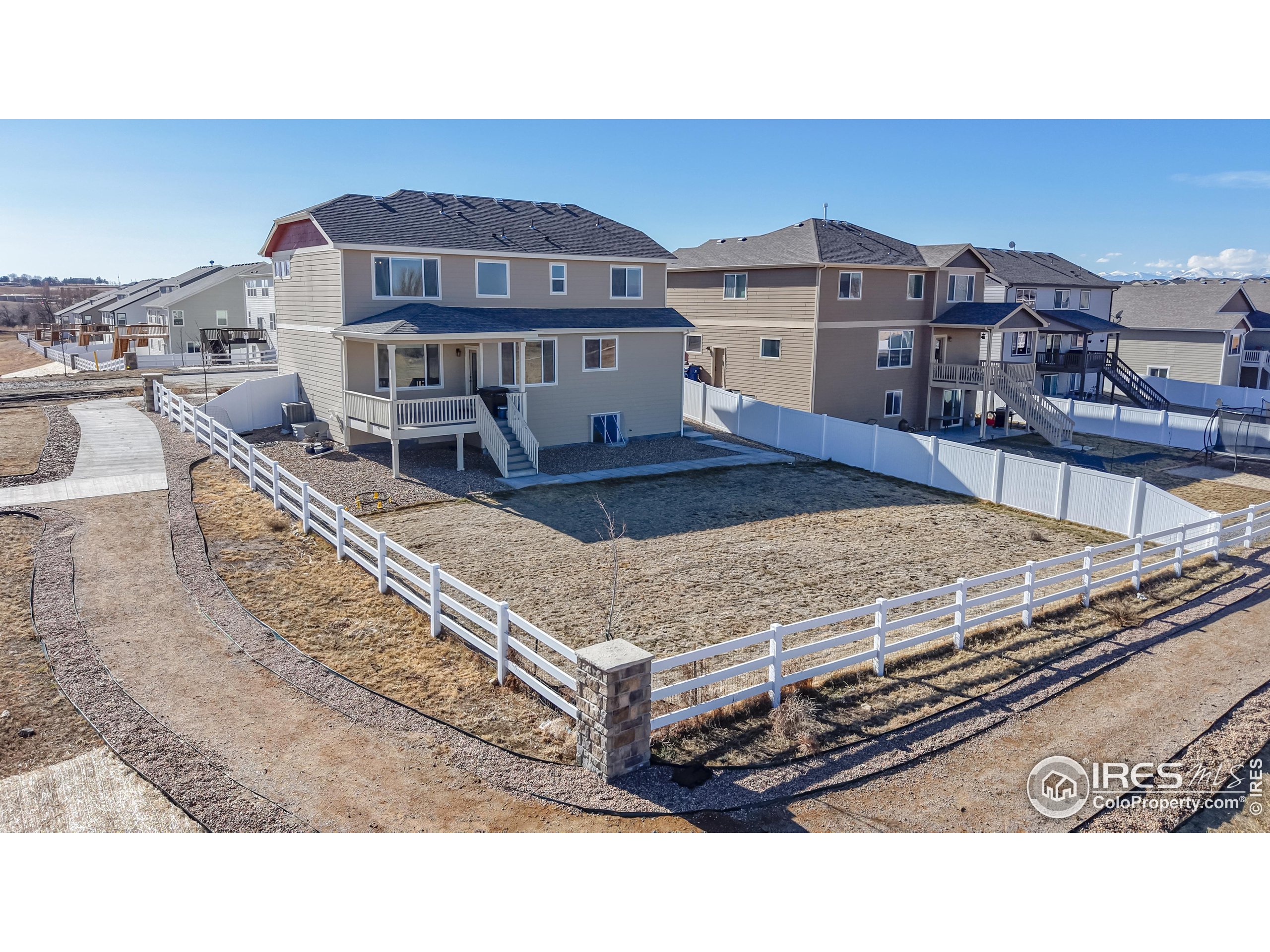 Johnstown, Colorado, 80534, United States, 4 Bedrooms Bedrooms, ,3 BathroomsBathrooms,Residential,For Sale,1911413