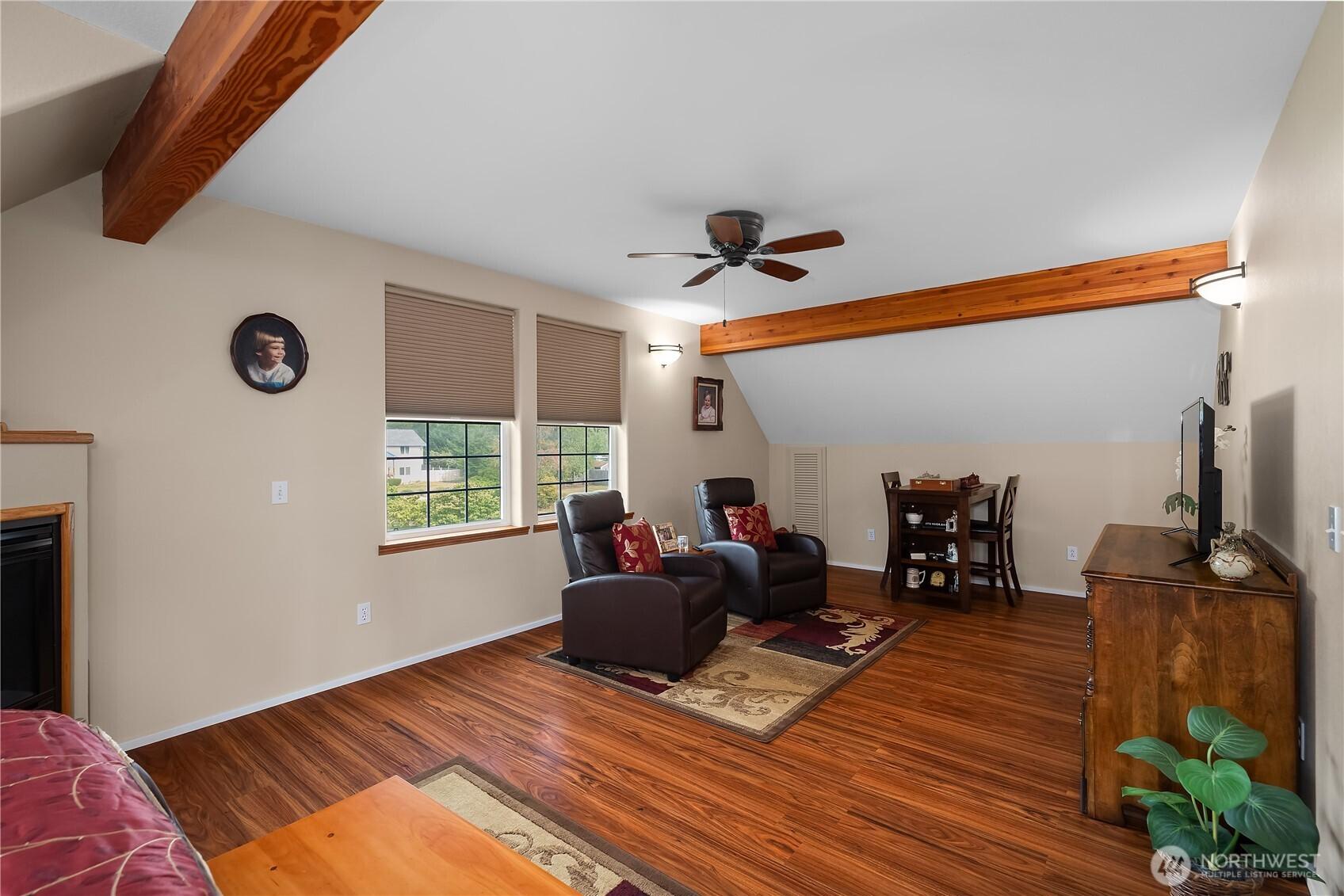 SHELTON, Washington, 98584, United States, 4 Bedrooms Bedrooms, ,4 BathroomsBathrooms,Residential,For Sale,1947710