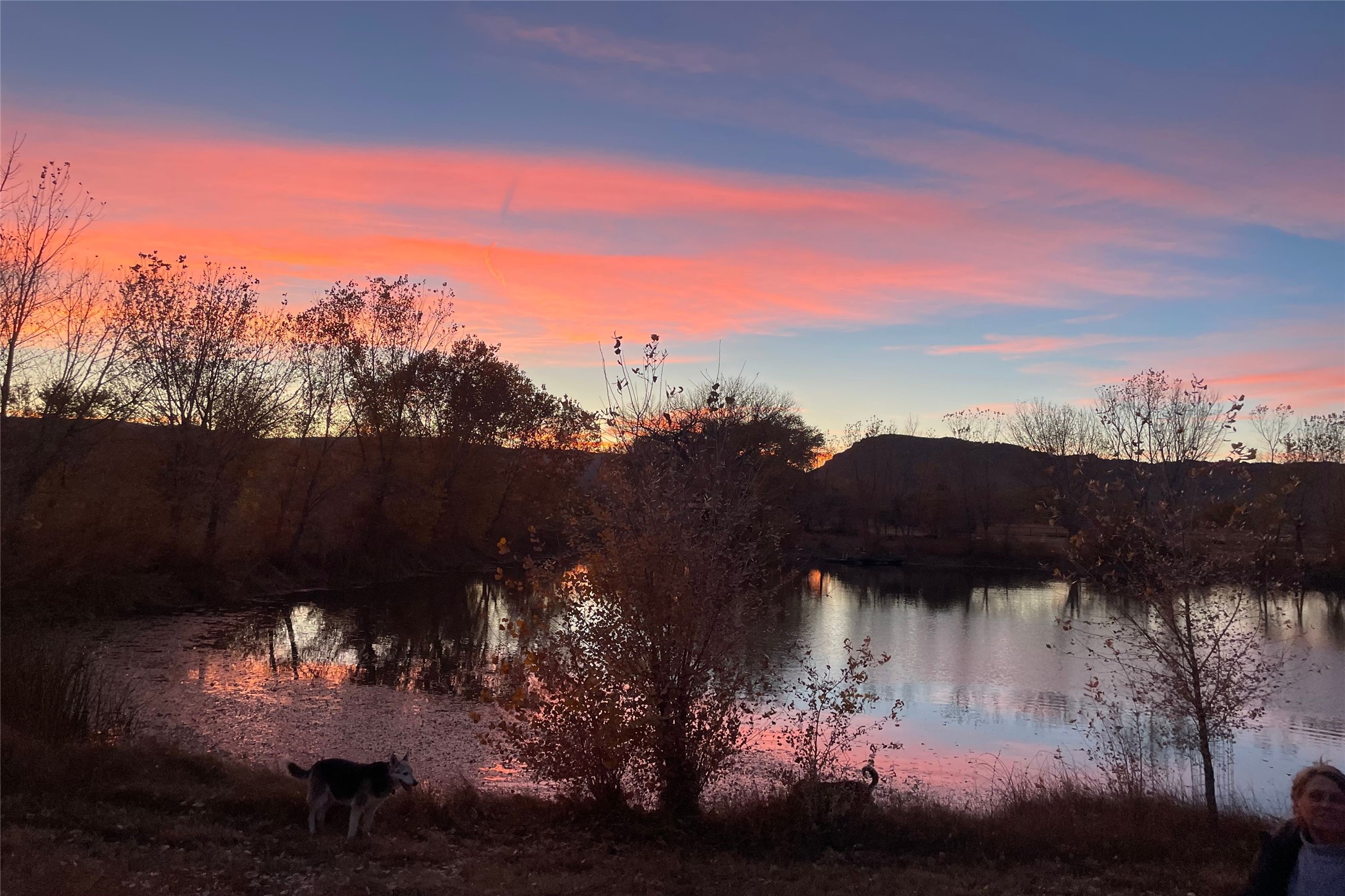  28 Pond at Rancho Acequias - 物件實景