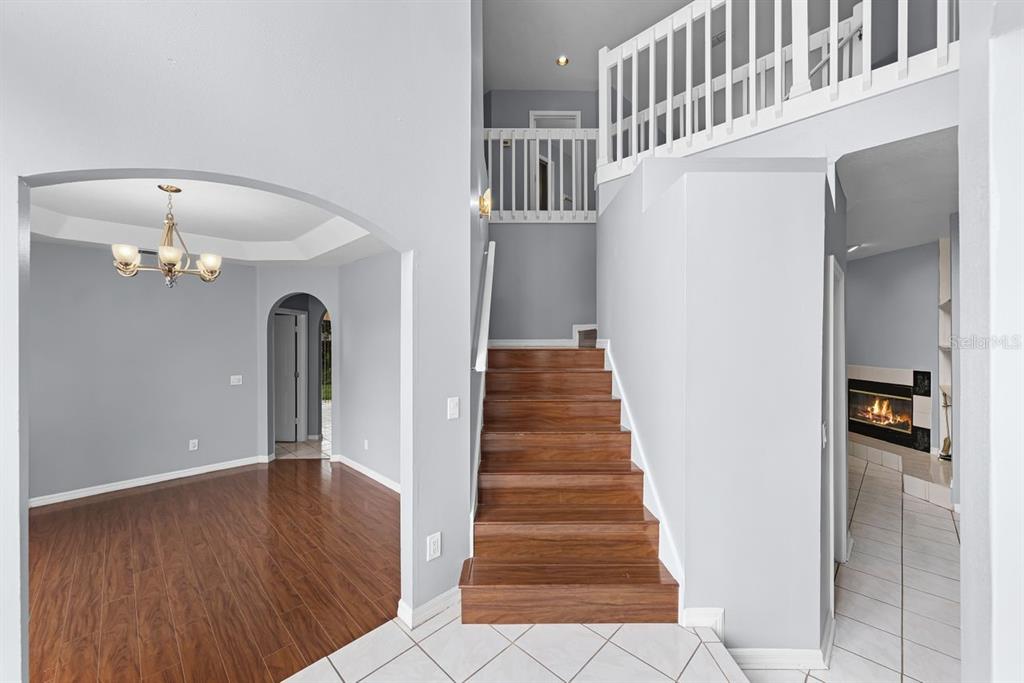 Apopka, Florida, 32712, United States, 5 Bedrooms Bedrooms, ,5 BathroomsBathrooms,Residential,For Sale,1806411