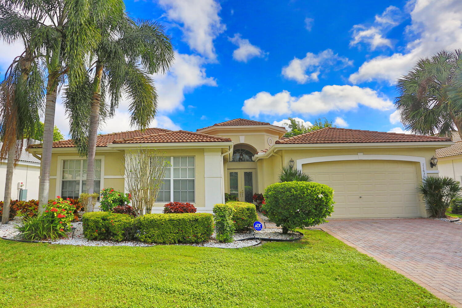 Boynton Beach, Florida, 33437, United States, 4 Bedrooms Bedrooms, ,3 BathroomsBathrooms,Residential,For Sale,2013314