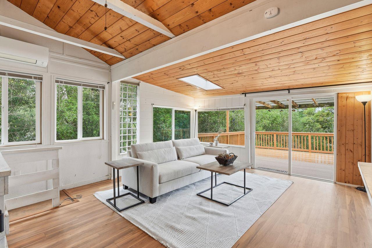 La Honda, California, 94020, United States, 1 Bedroom Bedrooms, ,1 BathroomBathrooms,Residential,For Sale,1989093