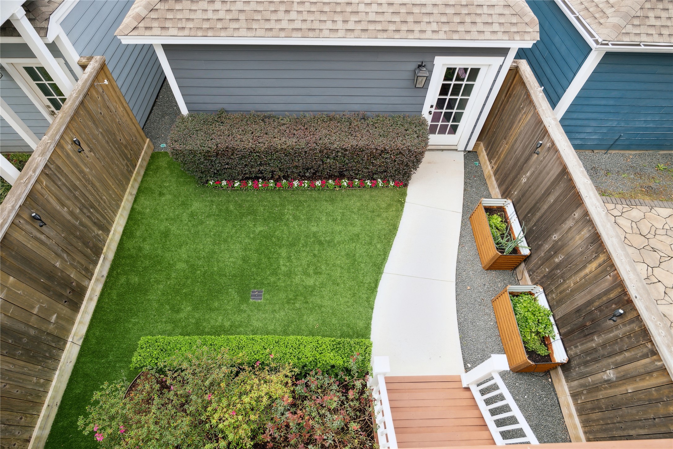  711 Tulane Street - 物件實景