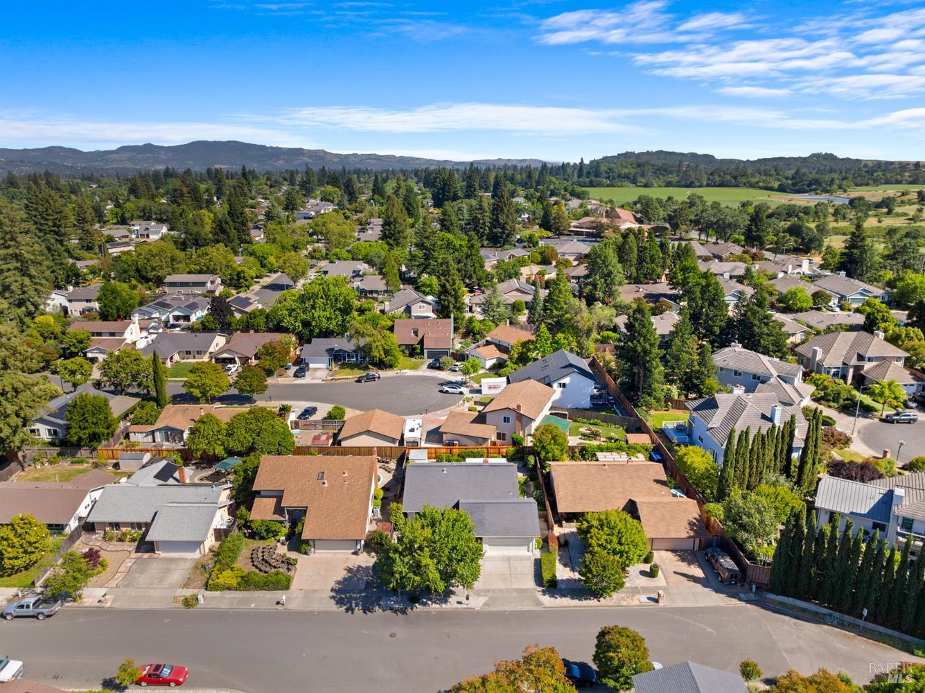 Napa, California, 94558, United States, 4 Bedrooms Bedrooms, ,Residential,For Sale,2048709