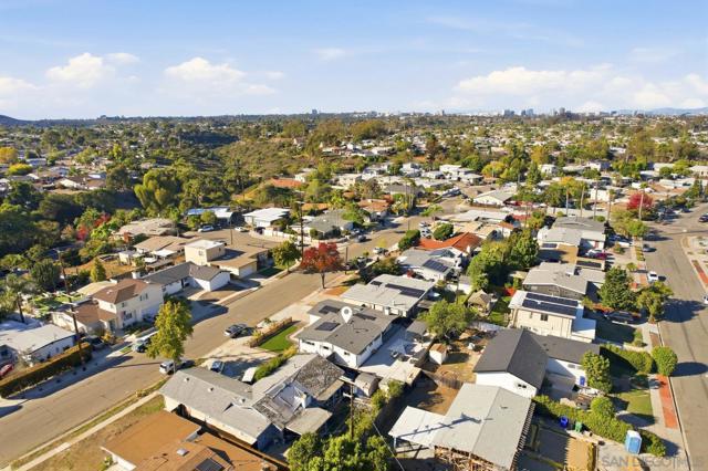 San Diego, California, 92117, United States, 3 Bedrooms Bedrooms, ,2 BathroomsBathrooms,Residential,For Sale,1987339