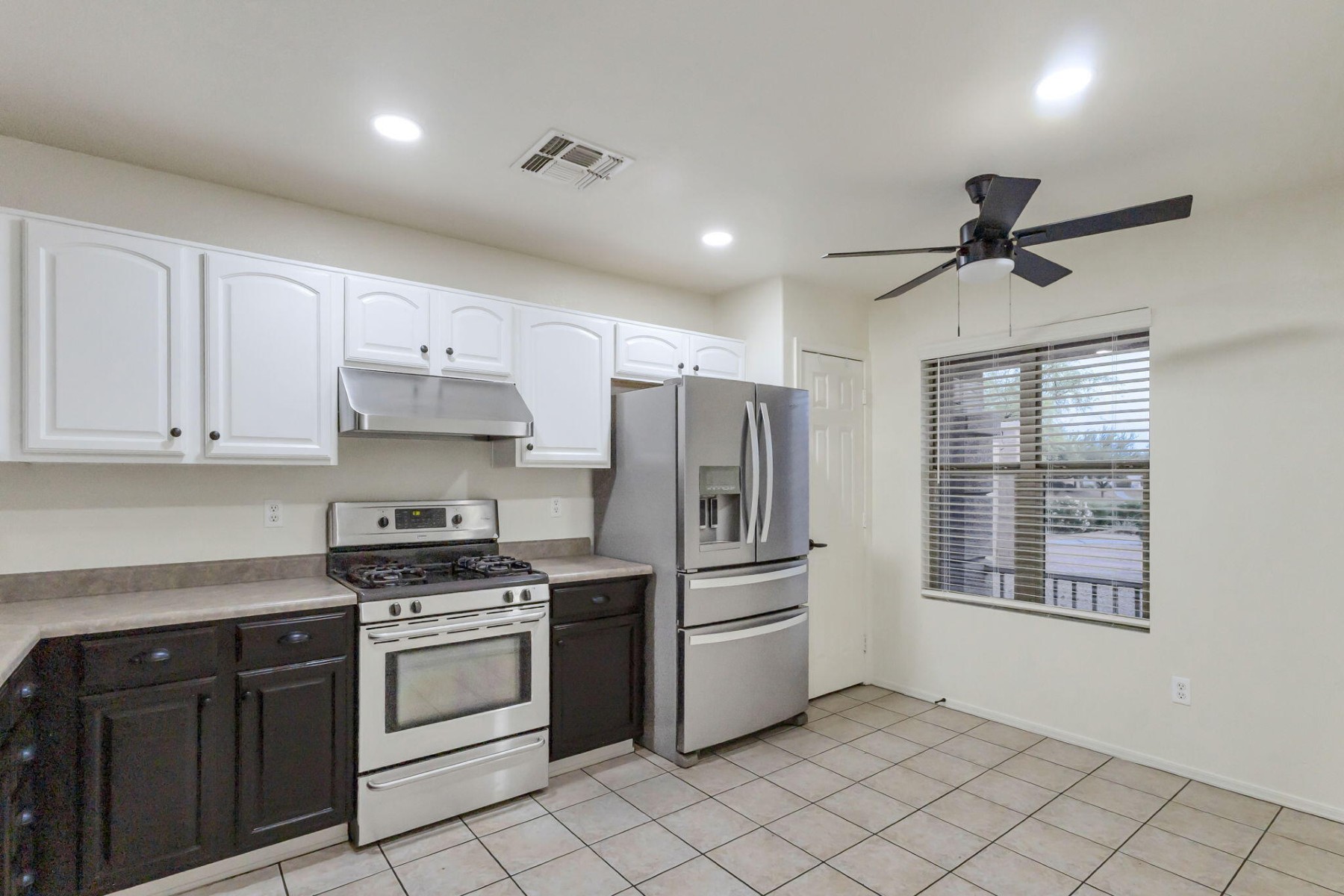  8464 E Natal Circle¦Mesa, AZ - 物件實景