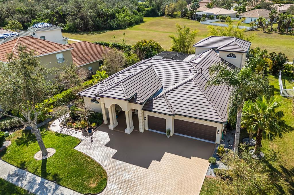 Bradenton, Florida, 34212, United States, 4 Bedrooms Bedrooms, ,4 BathroomsBathrooms,Residential,For Sale,1721021