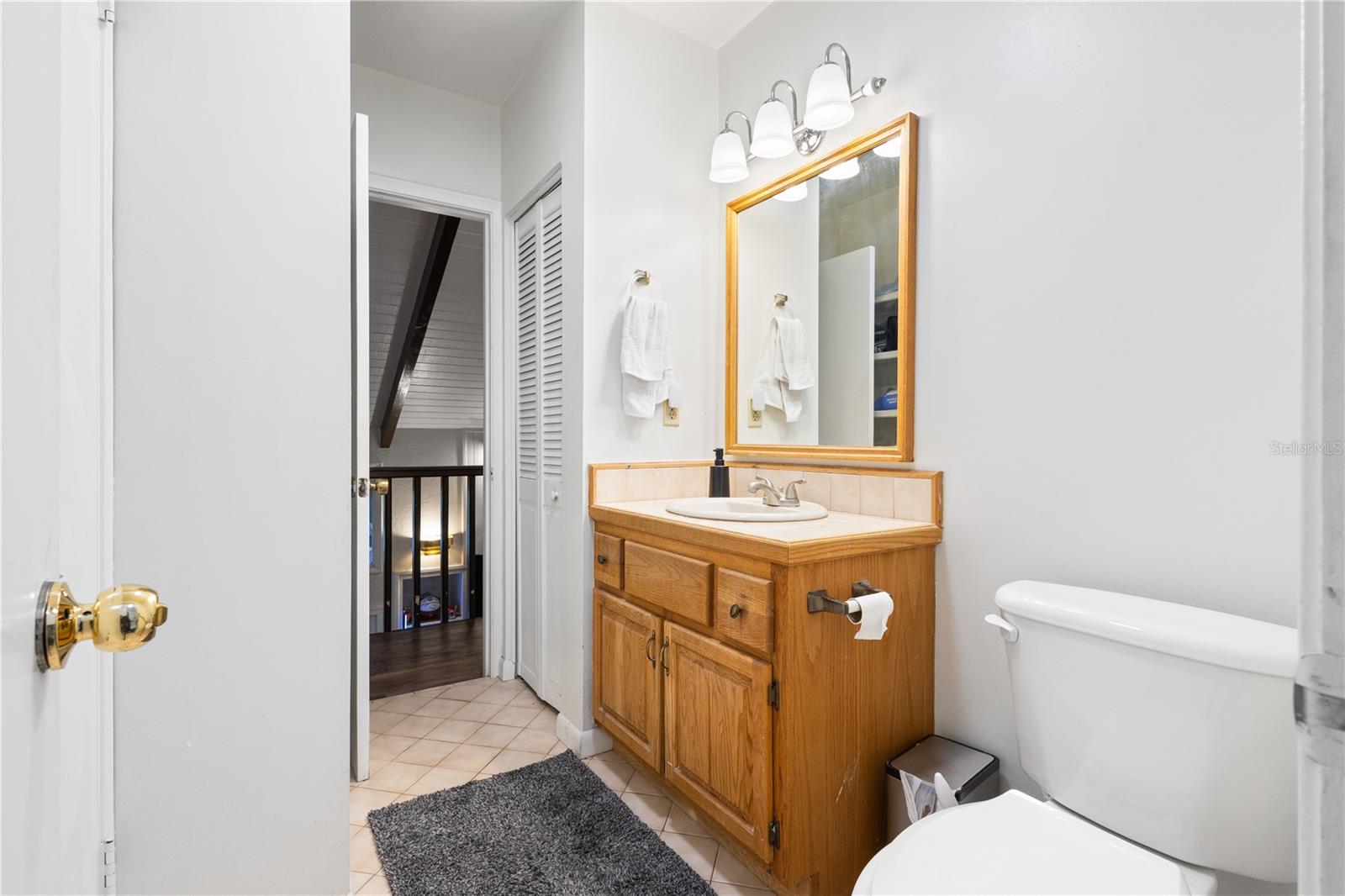 Gainsville, Florida, 32607, United States, 5 Bedrooms Bedrooms, ,4 BathroomsBathrooms,Residential,For Sale,2014852