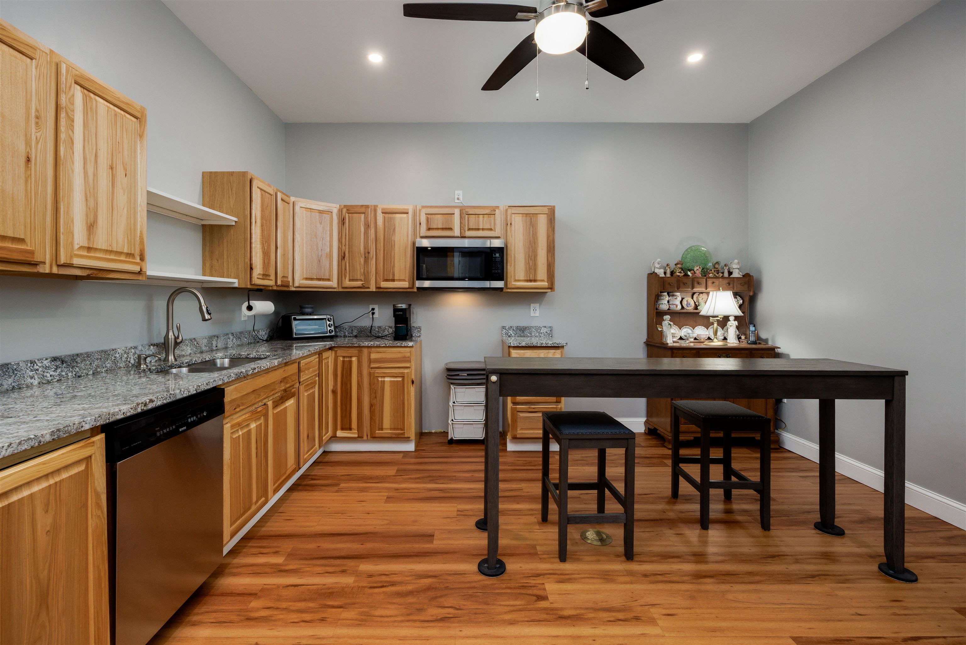 Grantham, New Hampshire, 03753, United States, 3 Bedrooms Bedrooms, ,2 BathroomsBathrooms,Residential,For Sale,1987951