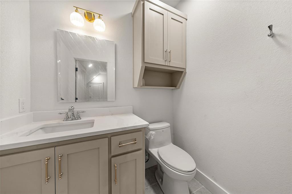 Robinson, Texas, 76706, United States, 4 Bedrooms Bedrooms, ,4 BathroomsBathrooms,Residential,For Sale,1981633