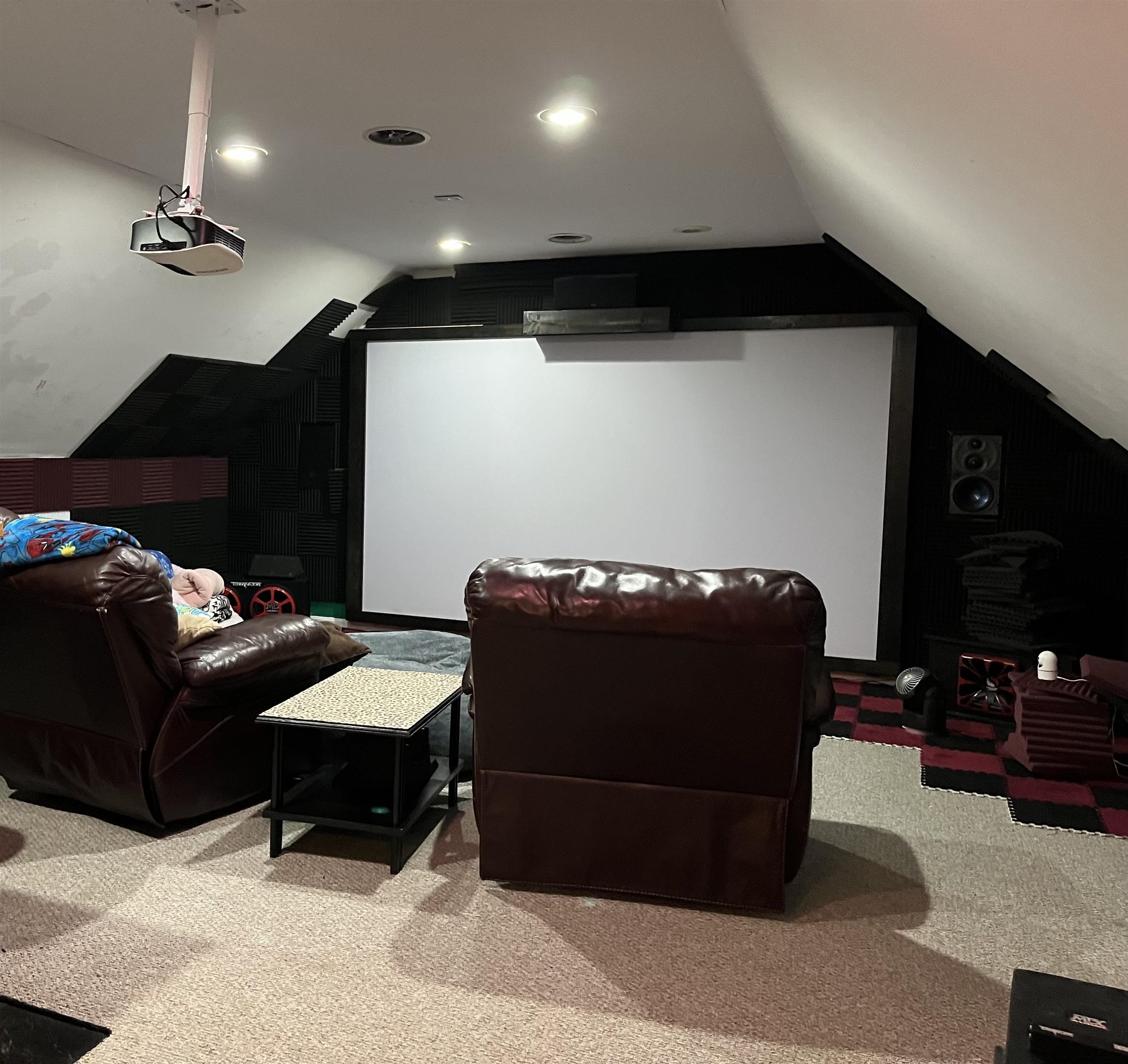 Pittsfield, New Hampshire, 03263, United States, 3 Bedrooms Bedrooms, ,3 BathroomsBathrooms,Residential,For Sale,1967669