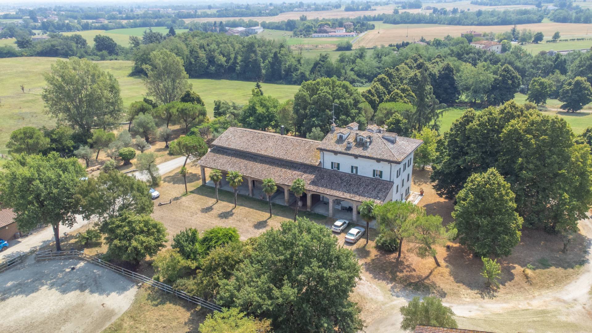 Noceto, Parma, 43015, IT, 13 Bedrooms Bedrooms, ,5 BathroomsBathrooms,Residential,For Sale,1898913