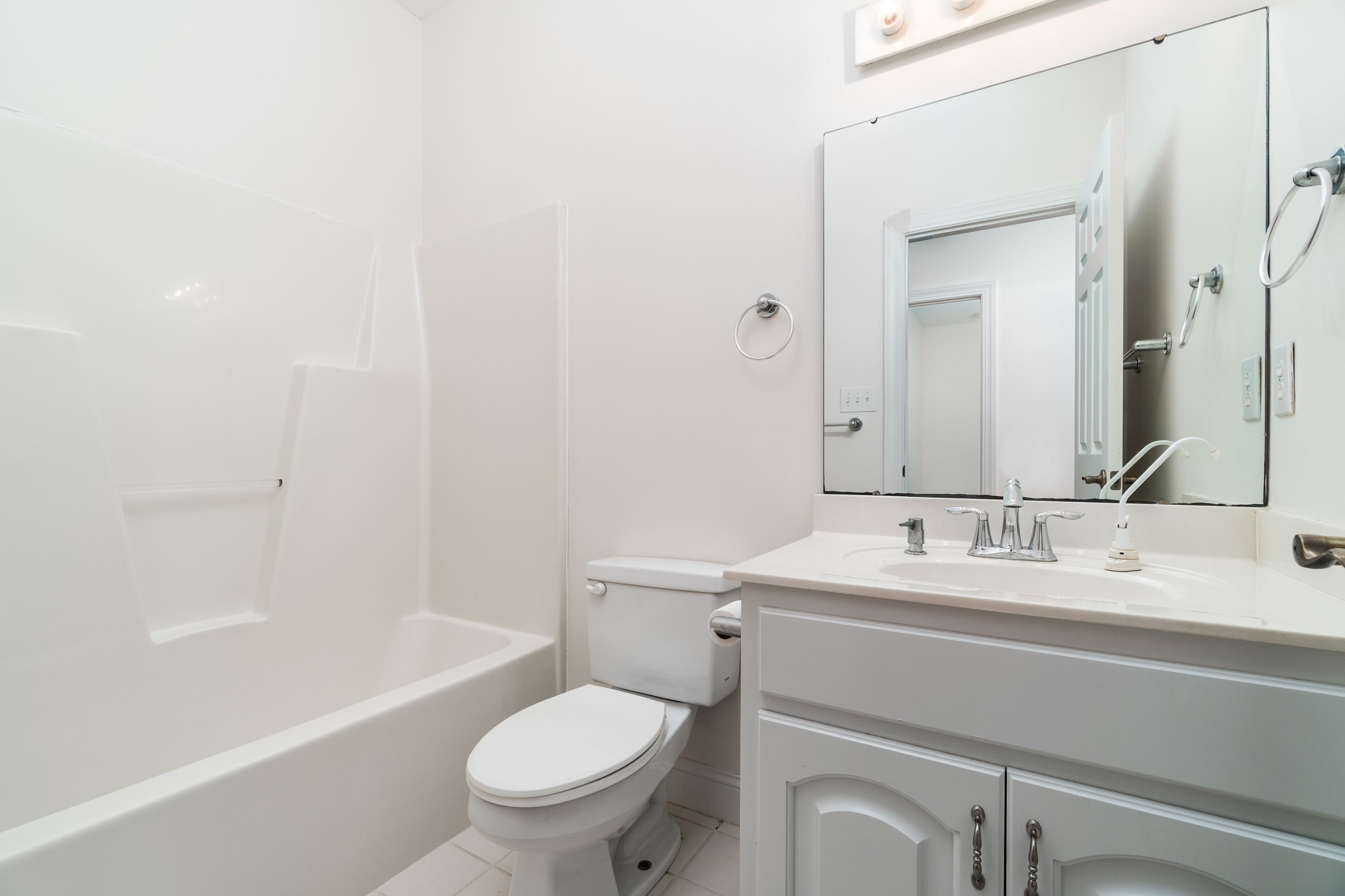 Oriental, North Carolina, 28571, United States, 3 Bedrooms Bedrooms, ,3 BathroomsBathrooms,Residential,For Sale,1979127