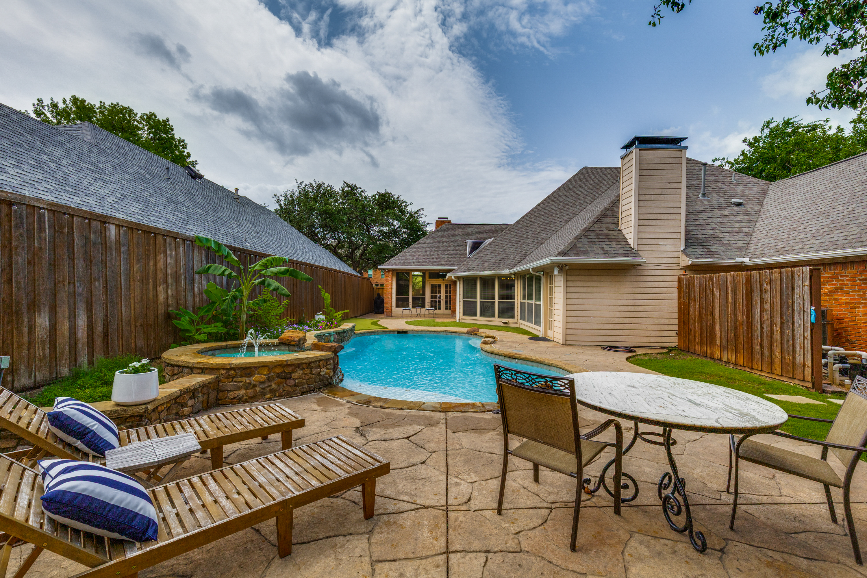  A North Dallas Gem in the Heart of the Tollway Corridor - 物件實景