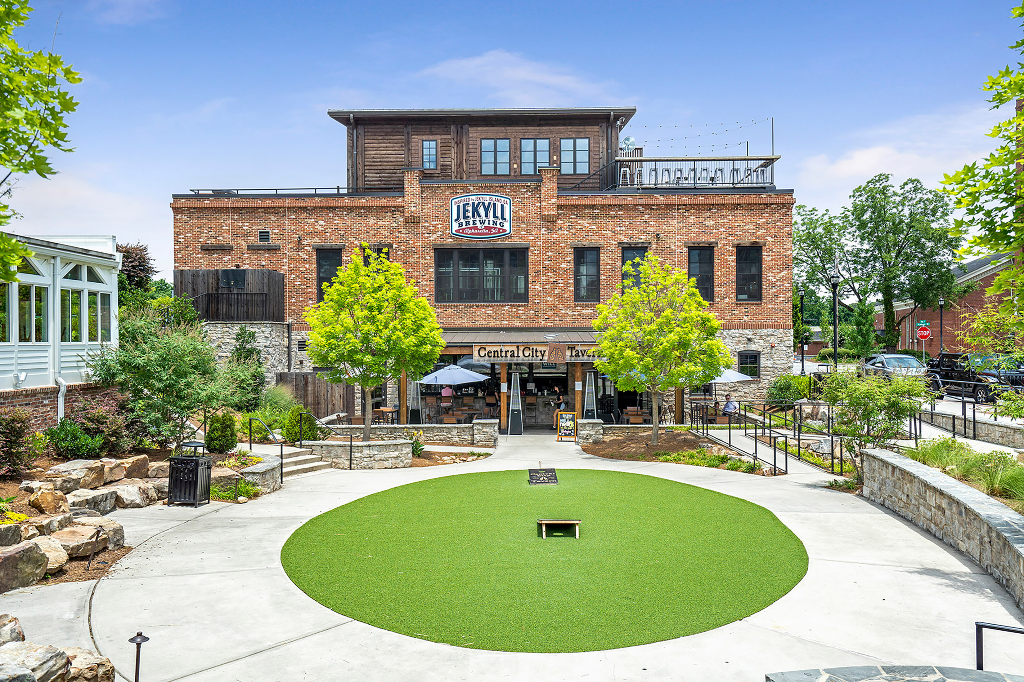  Exceptional New Home Located in Sought-After Communities in Downtown Alpharetta - 物件實景