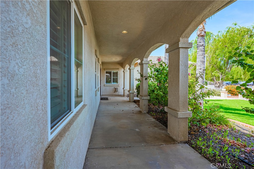 LAKE ELSINORE, California, 92530, United States, 5 Bedrooms Bedrooms, ,3 BathroomsBathrooms,Residential,For Sale,1828180