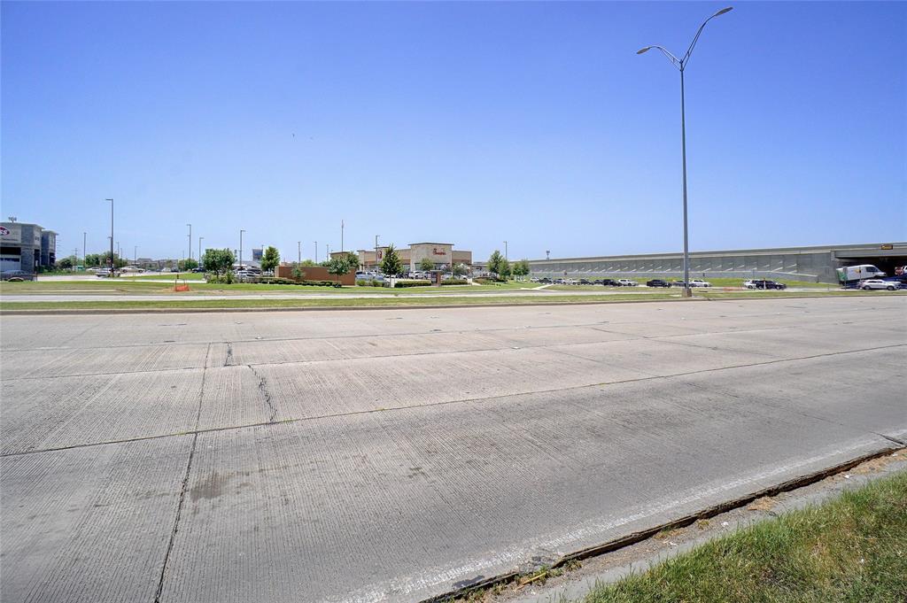 Grand Prairie, Texas, 75051, United States, ,Land,For Sale,1981991