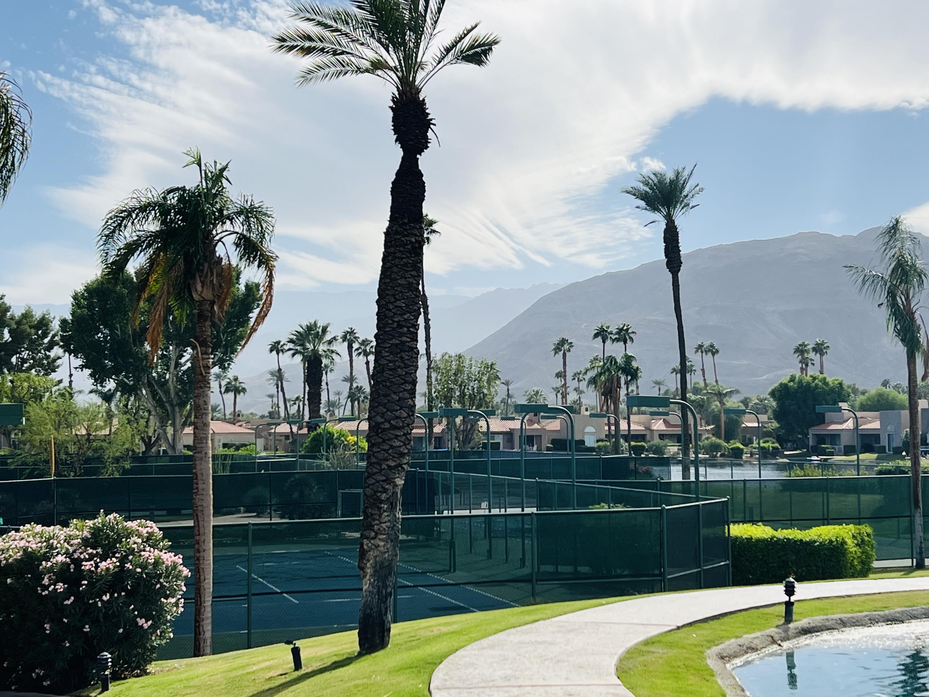 Rancho Mirage, California, 92270, United States, 3 Bedrooms Bedrooms, ,2 BathroomsBathrooms,Residential,For Sale,1962982