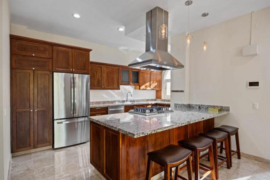 Puerto Vallarta, Jalisco, 48290, Mexico, 2 Bedrooms Bedrooms, ,2 BathroomsBathrooms,Residential,For Sale,1688544