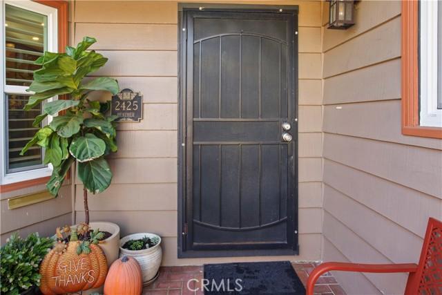 Long Beach, California, 90815, United States, 3 Bedrooms Bedrooms, ,3 BathroomsBathrooms,Residential,For Sale,1987731