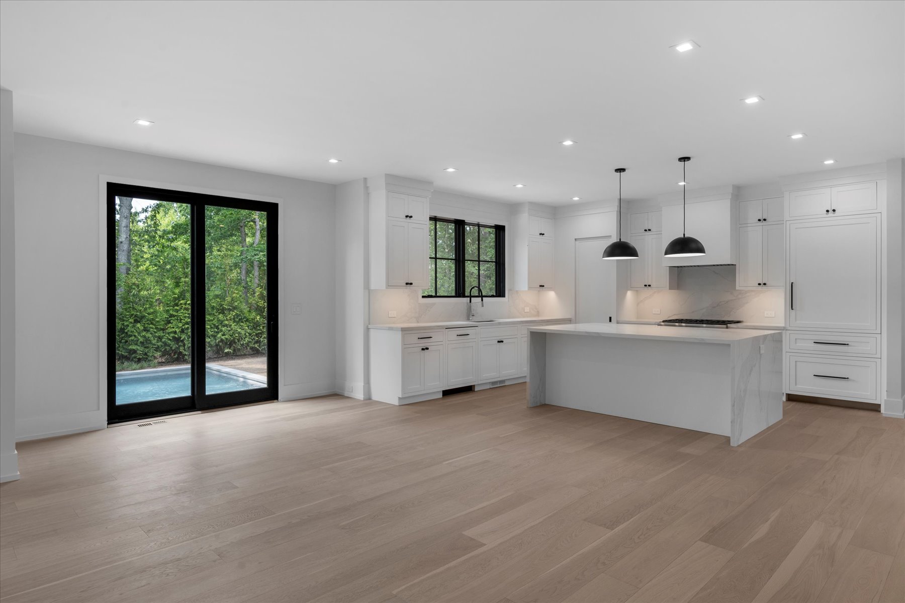 Quiogue, New York, 11978, United States, 5 Bedrooms Bedrooms, ,5 BathroomsBathrooms,Residential,For Sale,1751260