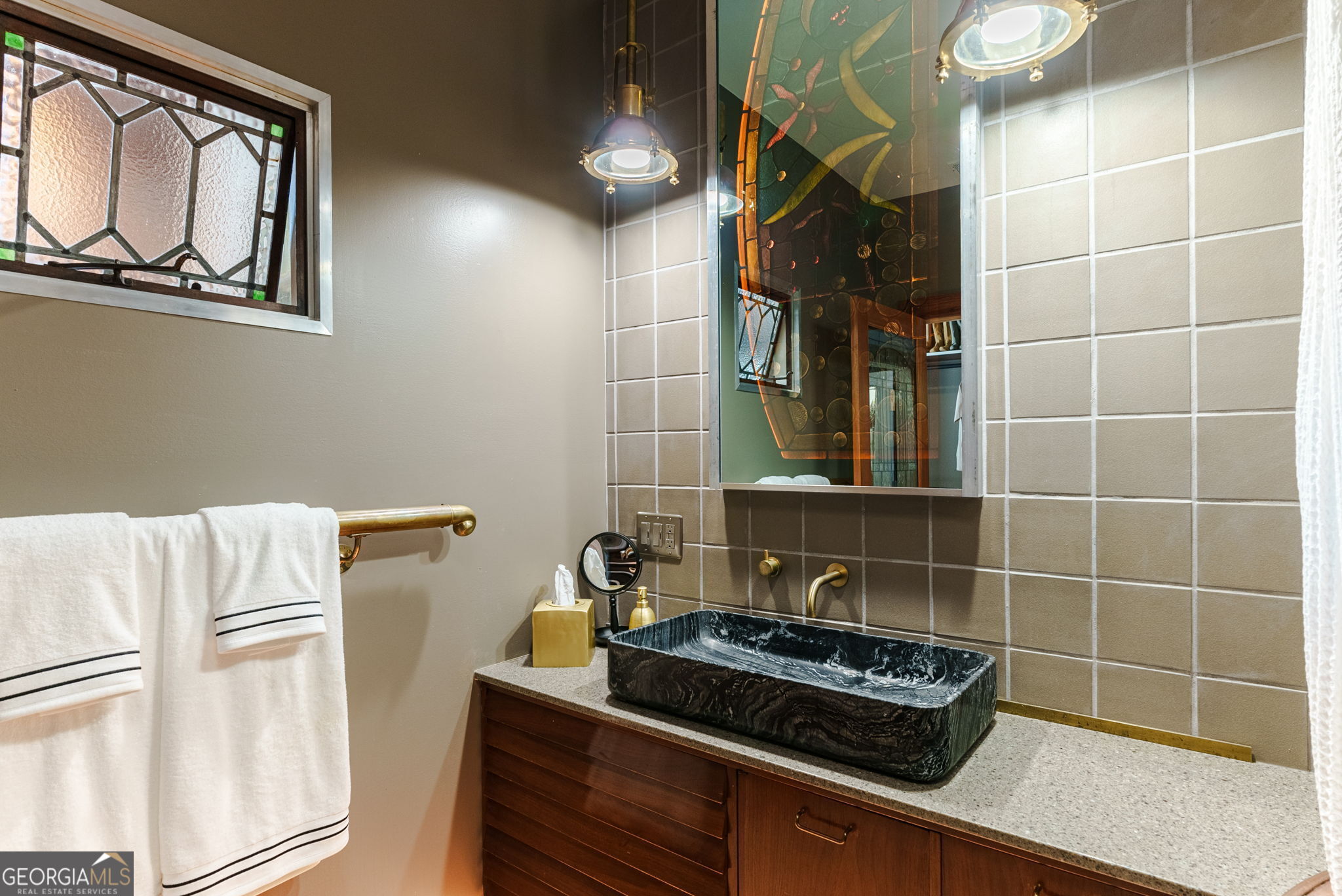 Athens, Georgia, 30606, United States, 2 Bedrooms Bedrooms, ,2 BathroomsBathrooms,Residential,For Sale,1840226