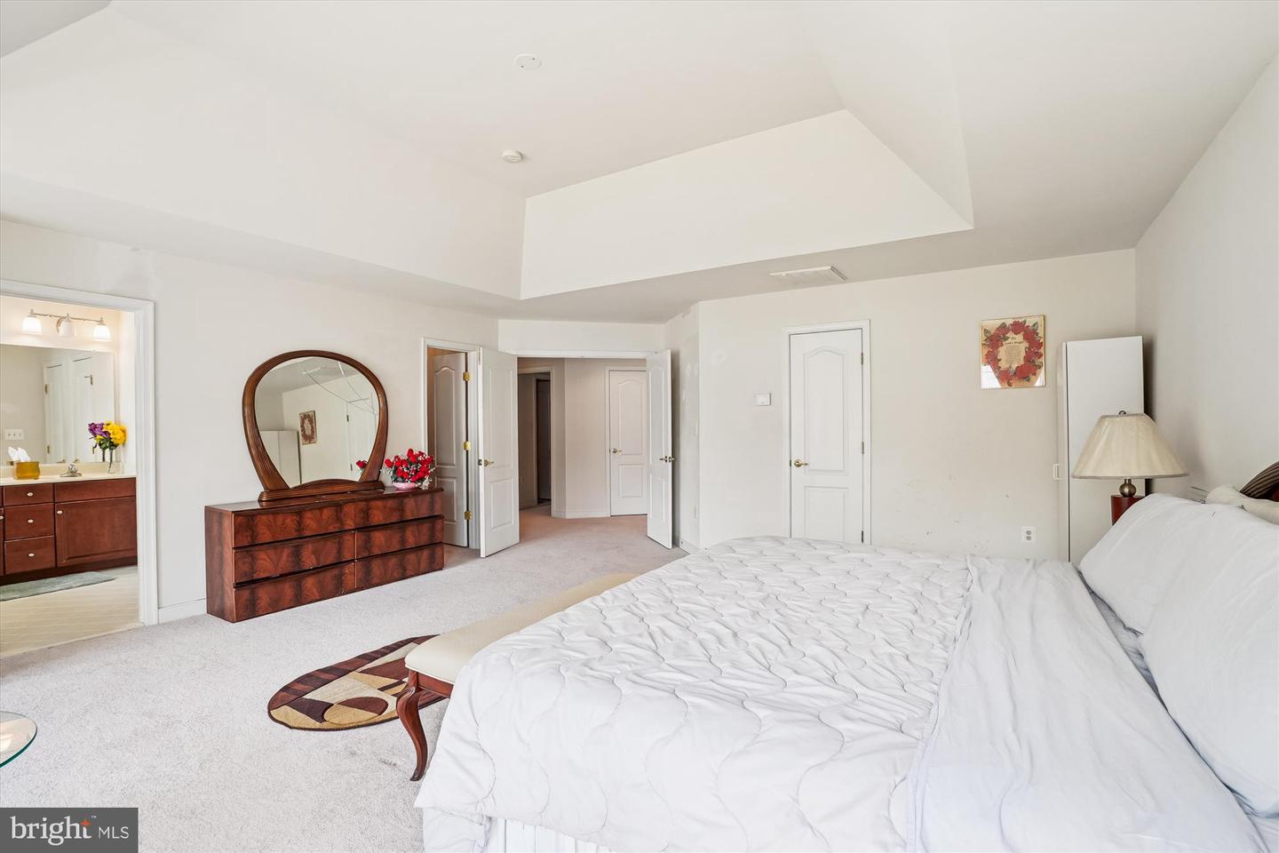 Woodbridge, Virginia, 22193, United States, 4 Bedrooms Bedrooms, ,5 BathroomsBathrooms,Residential,For Sale,1950998