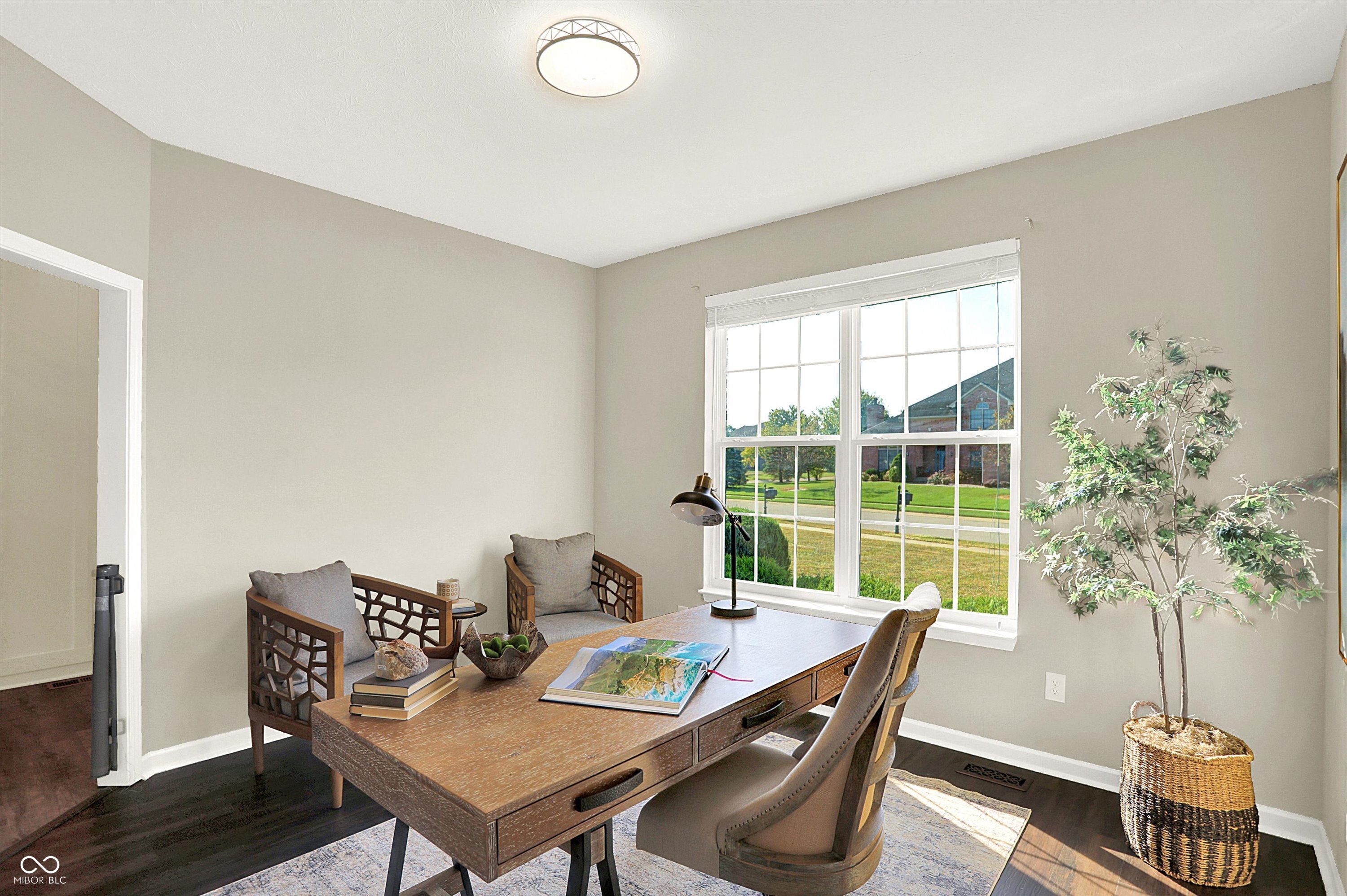 Bargersville, Indiana, 46106, United States, 5 Bedrooms Bedrooms, ,4 BathroomsBathrooms,Residential,For Sale,1975044