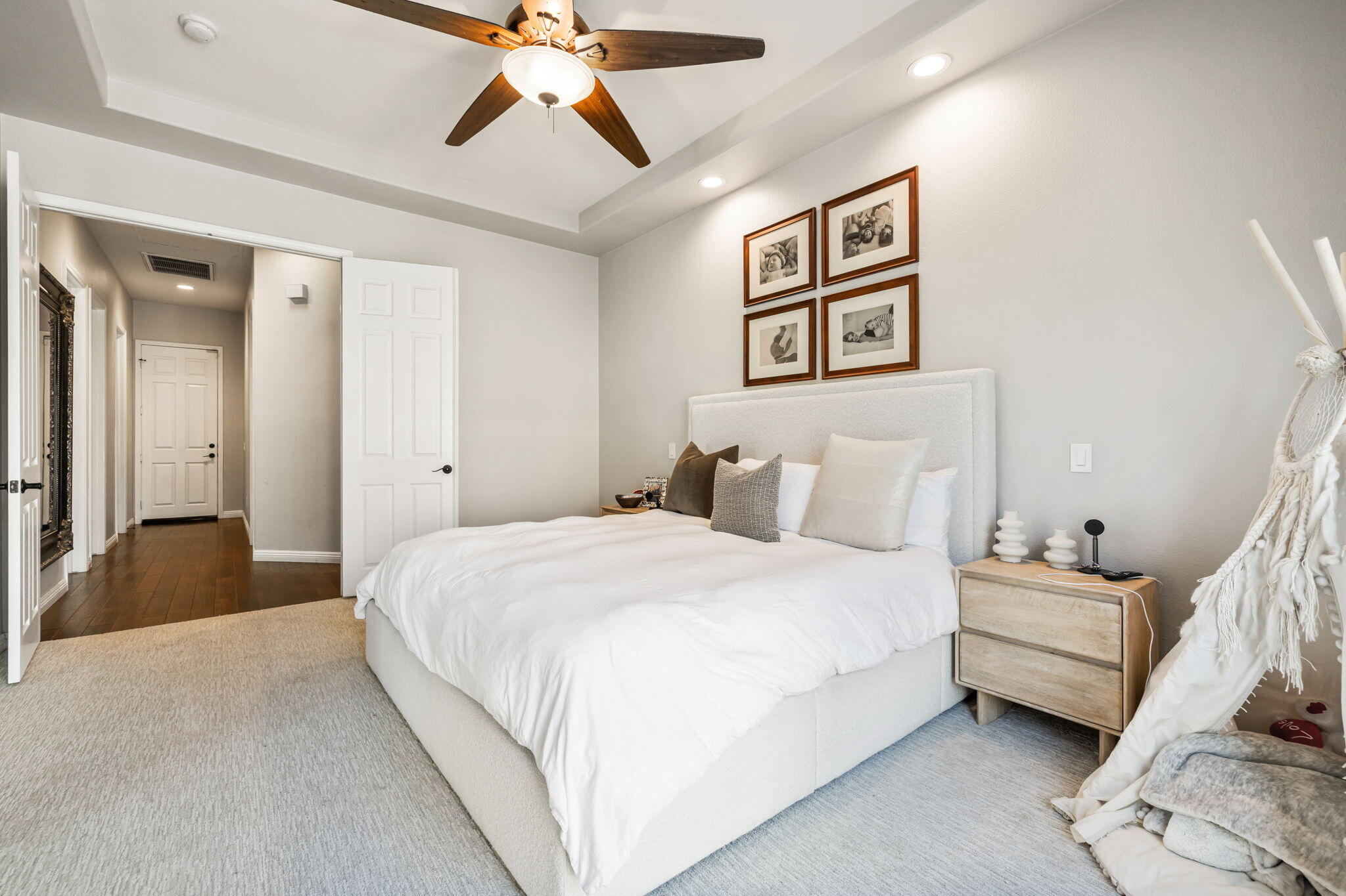 La Quinta, California, 92253, United States, 5 Bedrooms Bedrooms, ,3 BathroomsBathrooms,Residential,For Sale,1998389