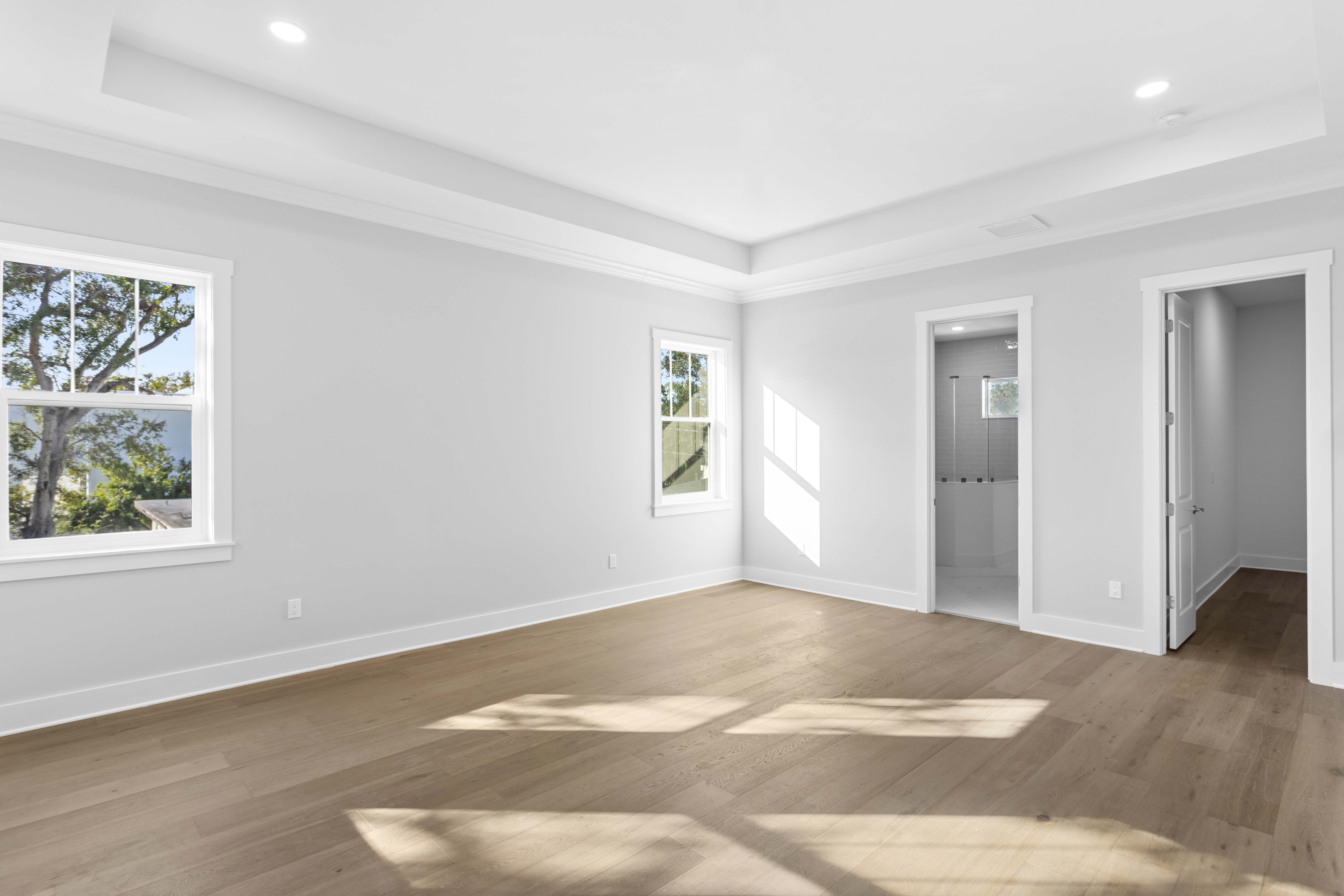 Tampa, Florida, 33611, United States, 4 Bedrooms Bedrooms, ,3 BathroomsBathrooms,Residential,For Sale,1977449