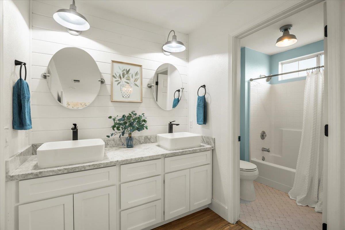 Morgan Hill, California, 95037, United States, 3 Bedrooms Bedrooms, ,3 BathroomsBathrooms,Residential,For Sale,1988294