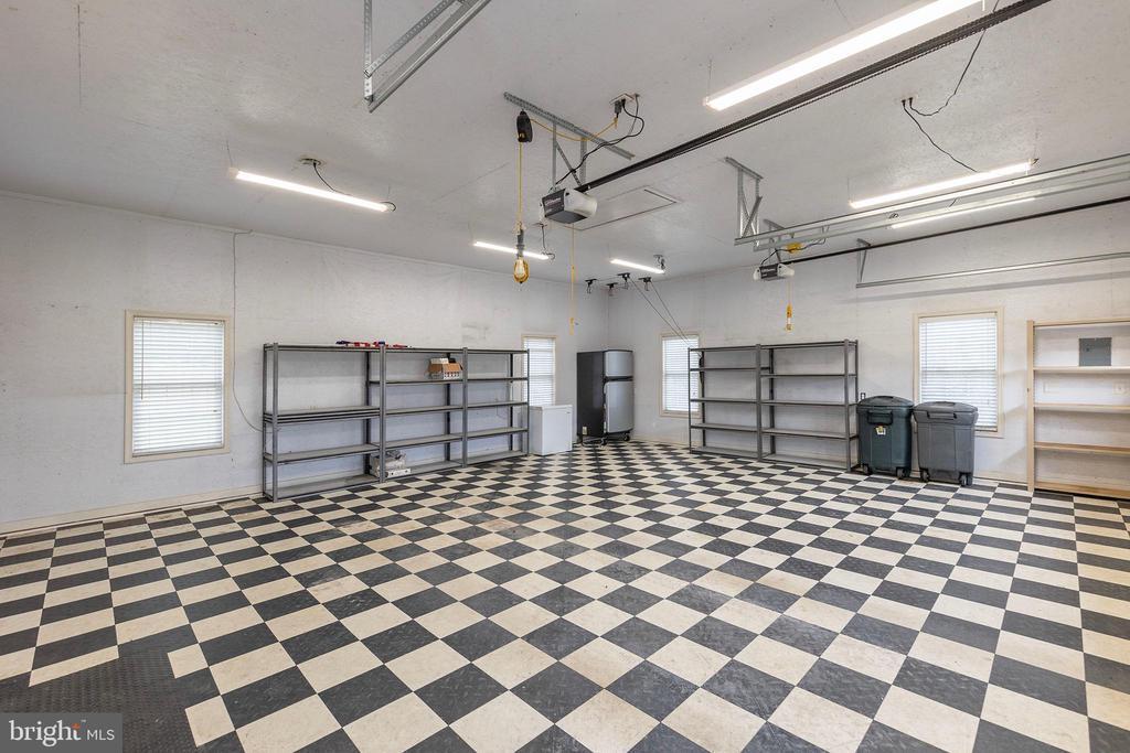 Strasburg, Virginia, 22657, United States, 2 Bedrooms Bedrooms, ,2 BathroomsBathrooms,Residential,For Sale,1996820