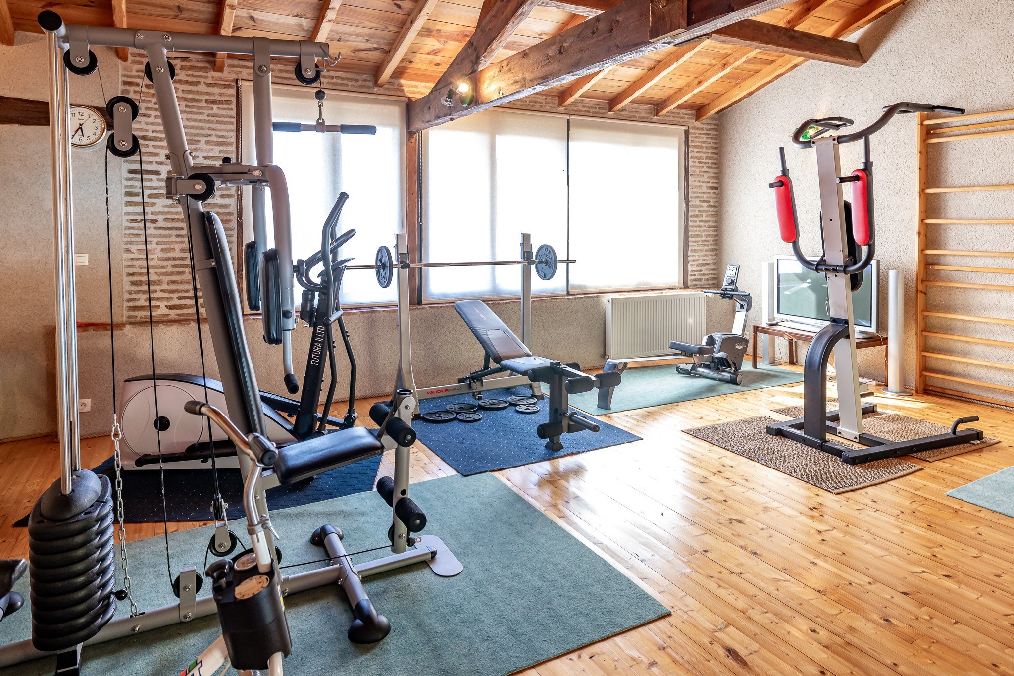  Awakening the Senses in the Land of Azure: A Domain of Light in the Heart of Lo… - 物件實景