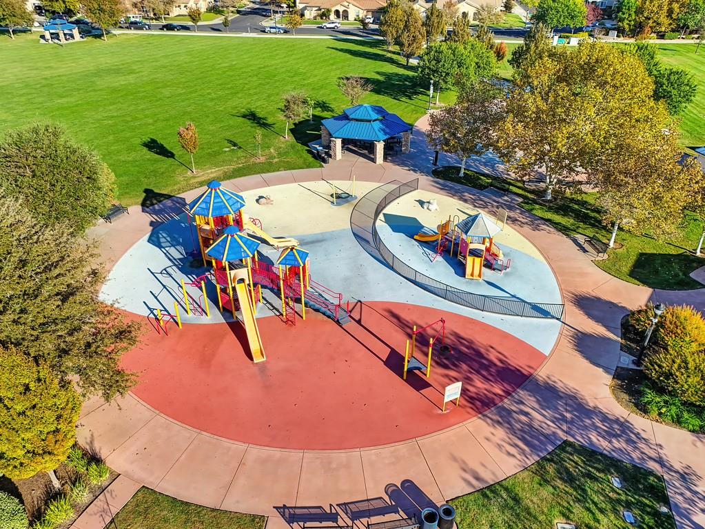 Woodland, California, 95776, United States, 3 Bedrooms Bedrooms, ,2 BathroomsBathrooms,Residential,For Sale,1989380