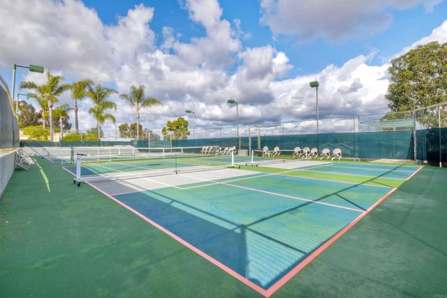 Vista, California, 92081, United States, 3 Bedrooms Bedrooms, ,2 BathroomsBathrooms,Residential,For Sale,1982360