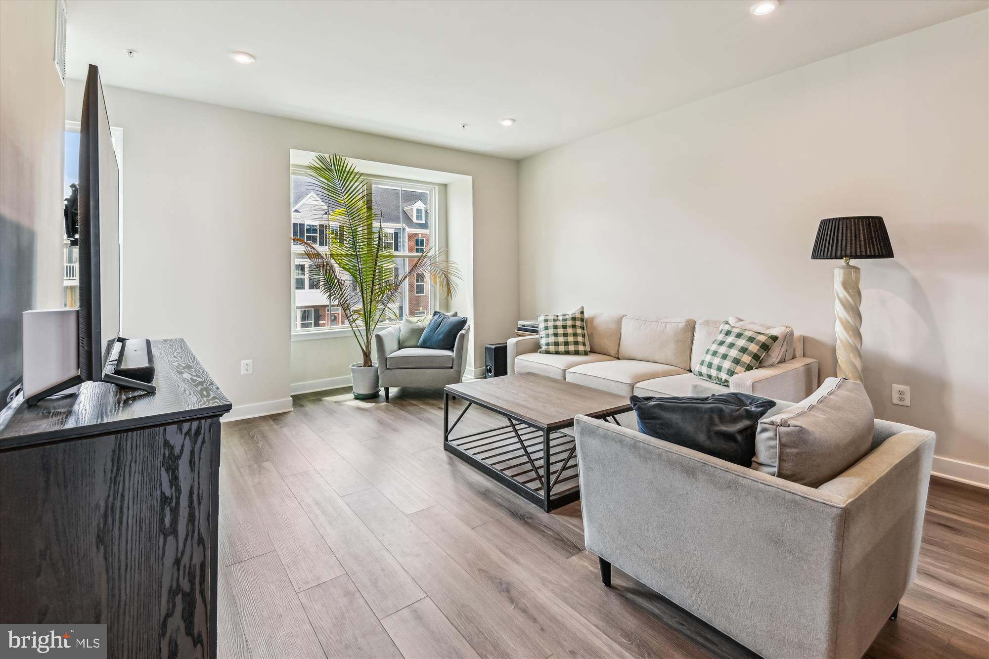 Pasadena, Maryland, 21122, United States, 3 Bedrooms Bedrooms, ,3 BathroomsBathrooms,Residential,For Sale,1982295