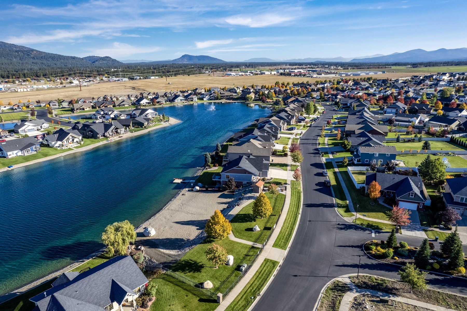  Radiant Lake Rancher - 物件實景