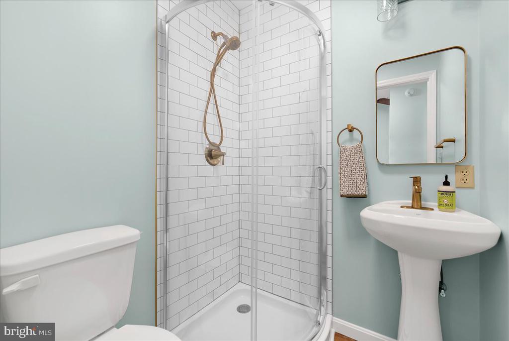 Chestertown, Maryland, 21620, United States, 2 Bedrooms Bedrooms, ,2 BathroomsBathrooms,Residential,For Sale,1857344