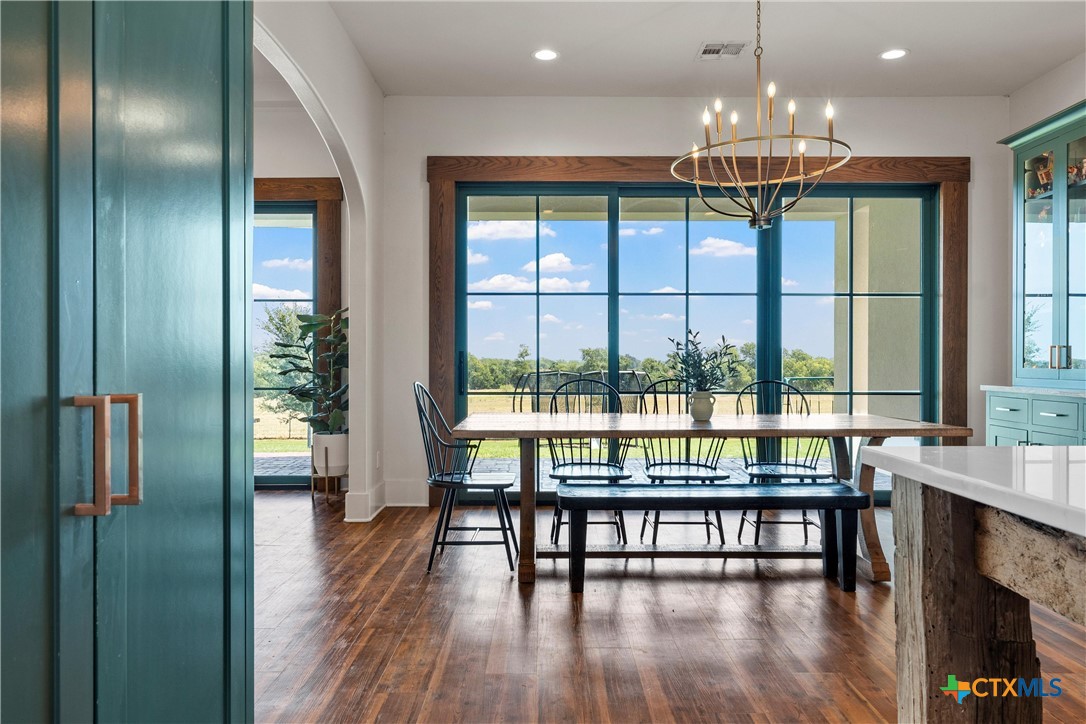 Woodway, Texas, 76712, United States, 4 Bedrooms Bedrooms, ,3 BathroomsBathrooms,Residential,For Sale,1940454