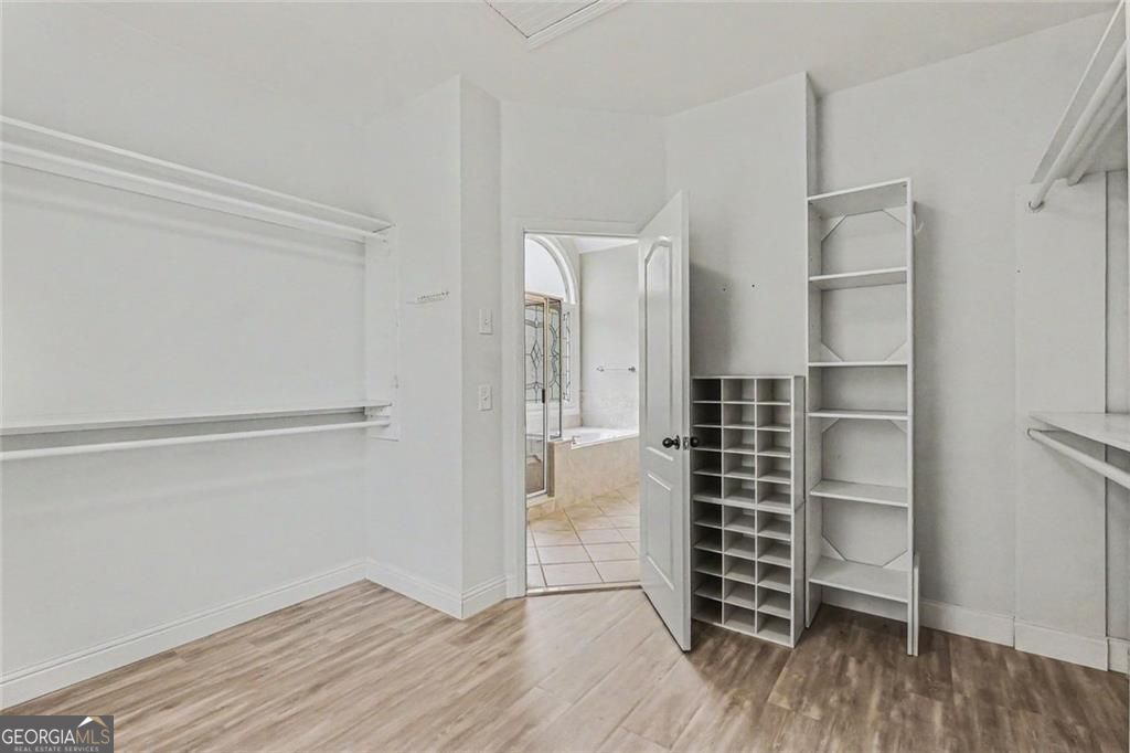 Flowery Branch, Georgia, 30542, United States, 6 Bedrooms Bedrooms, ,5 BathroomsBathrooms,Residential,For Sale,2043062