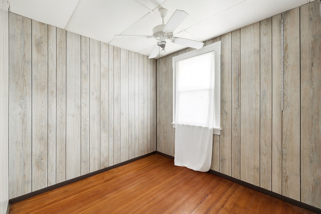 Howard Beach, New York, 11414, United States, 5 Bedrooms Bedrooms, ,2 BathroomsBathrooms,Residential,For Sale,1975186