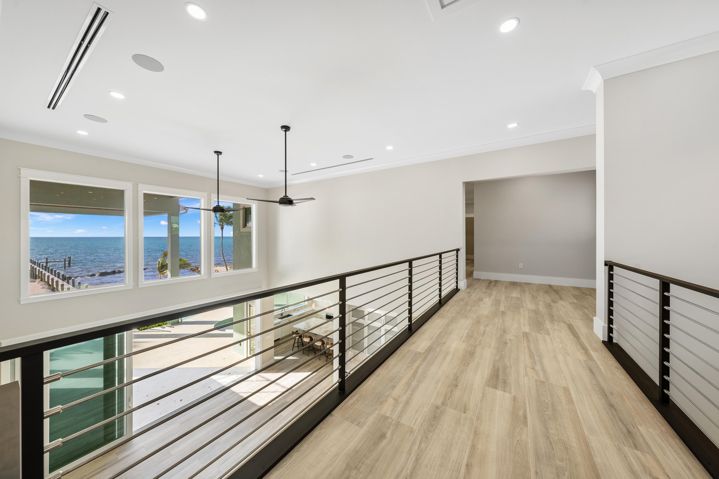 ISLAMORADA, Florida, 33036, United States, 6 Bedrooms Bedrooms, ,9 BathroomsBathrooms,Residential,For Sale,1903587
