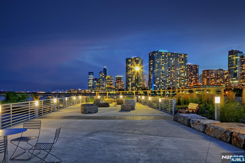 Jersey City, New Jersey, 07310, United States, 2 Bedrooms Bedrooms, ,2 BathroomsBathrooms,Residential,For Sale,1940399