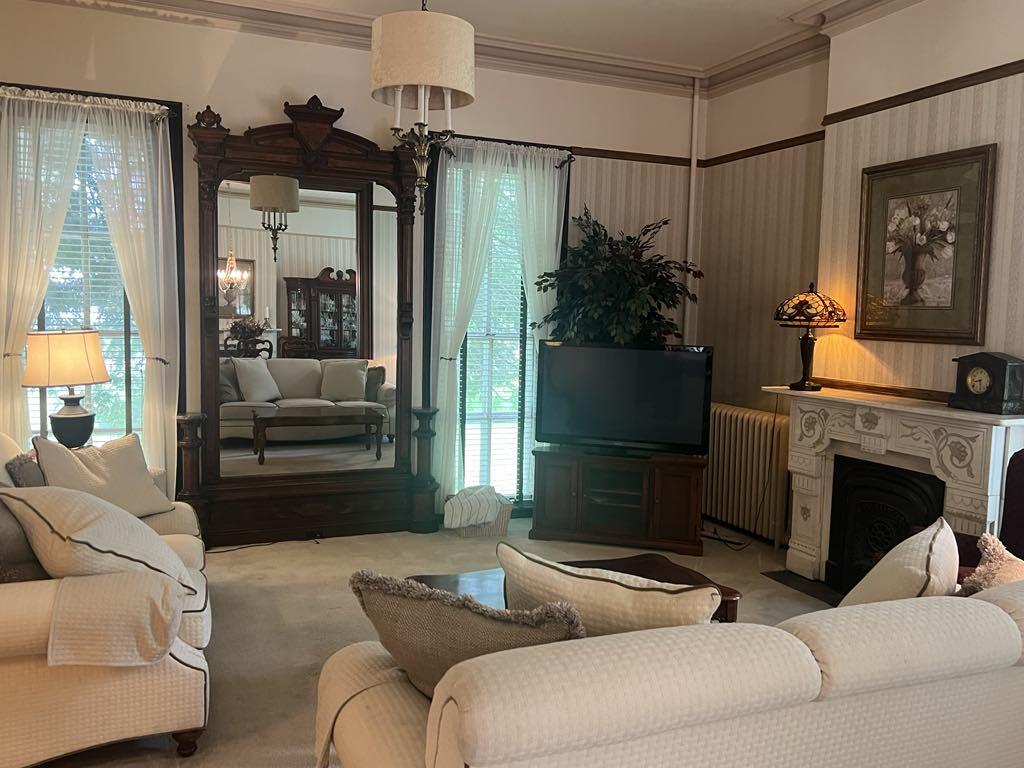 Delavan, Wisconsin, 53115, United States, 8 Bedrooms Bedrooms, ,8 BathroomsBathrooms,Residential,For Sale,1898079