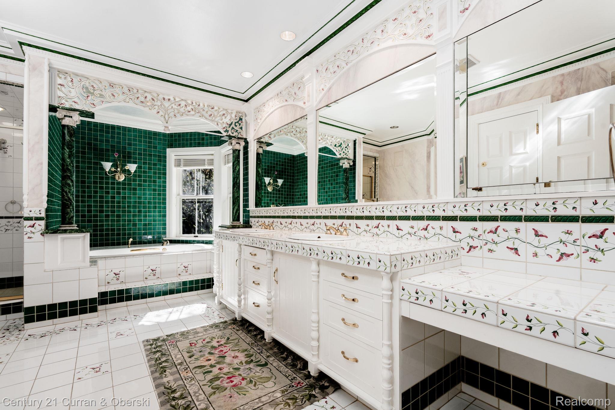 Mullett Township, Michigan, 49749, United States, 10 Bedrooms Bedrooms, ,14 BathroomsBathrooms,Residential,For Sale,1987359